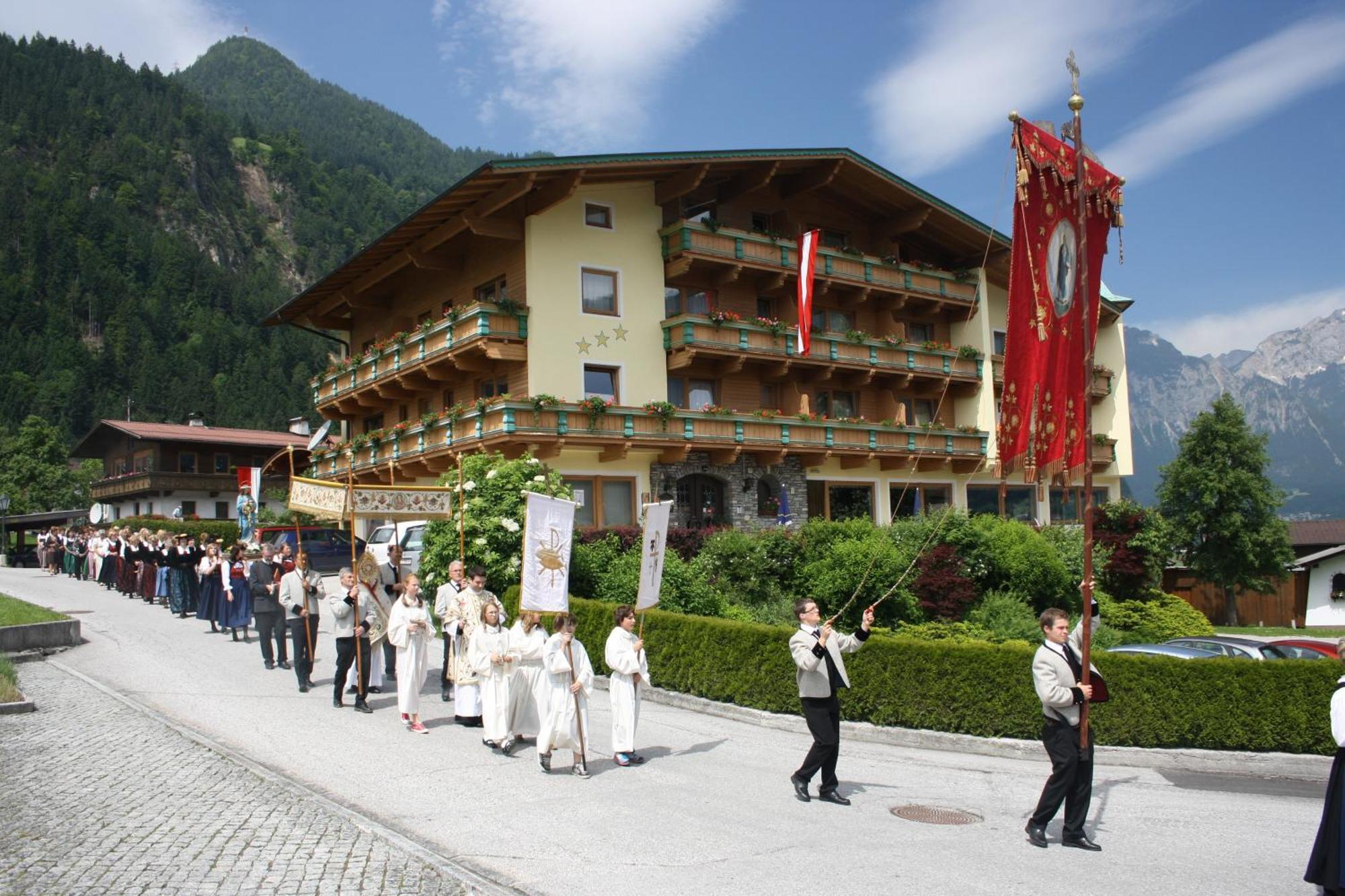Hotel Gasthof Jaeger Zillertal Schlitters Zewnętrze zdjęcie
