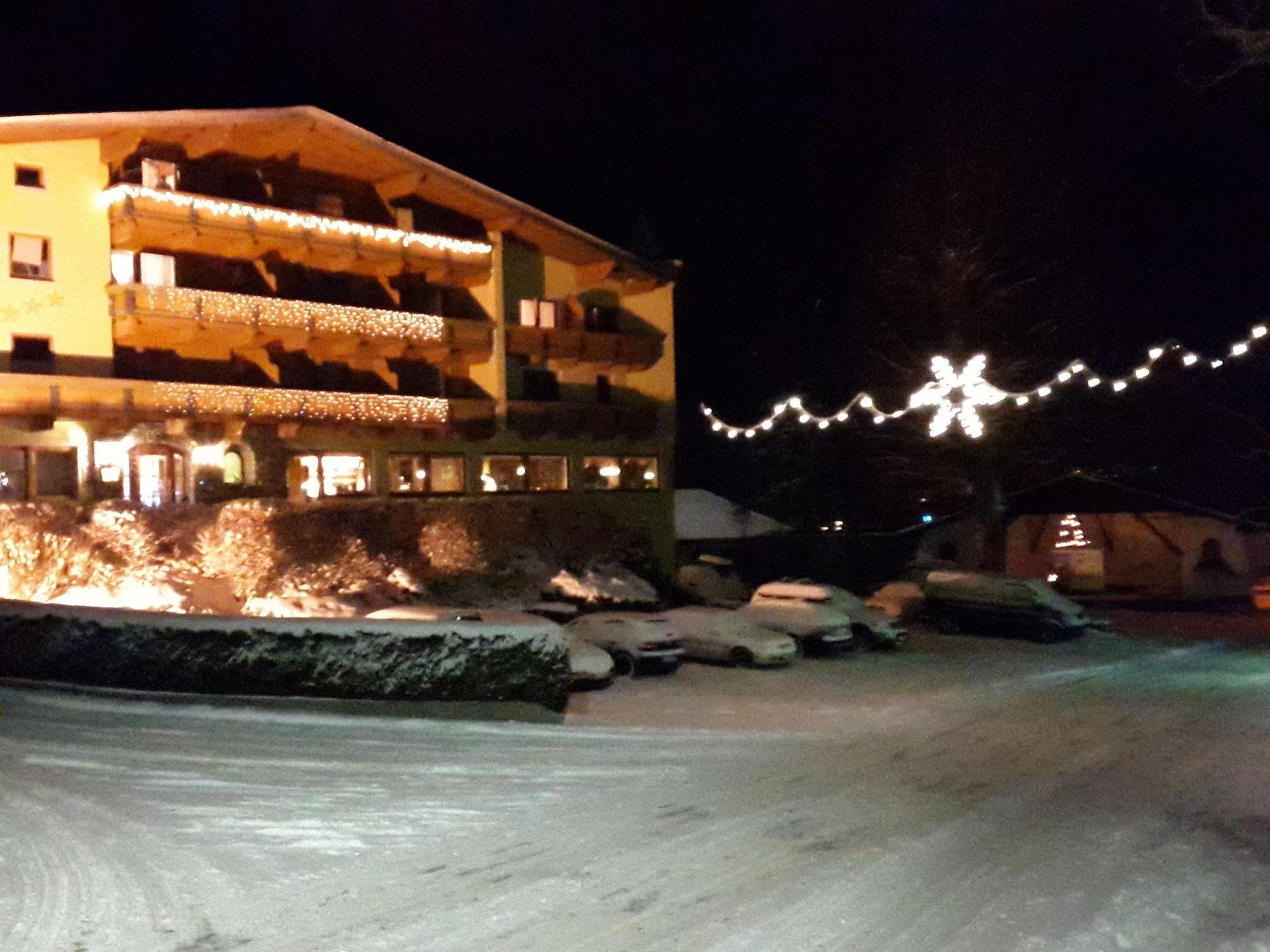 Hotel Gasthof Jaeger Zillertal Schlitters Zewnętrze zdjęcie